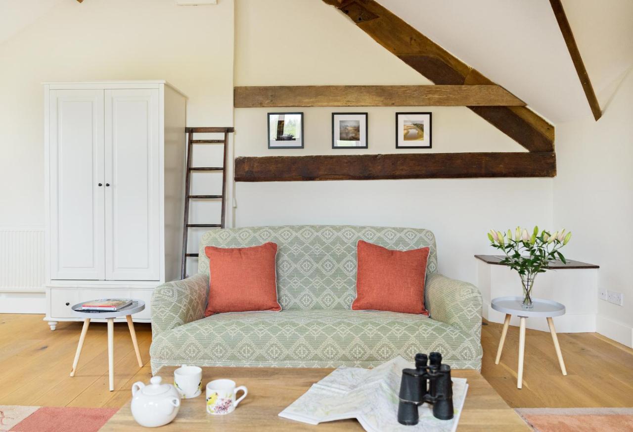 Neuadd B&B Suites Crickhowell Ngoại thất bức ảnh